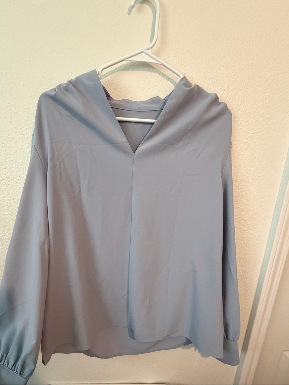 Light Blue V-Neck Flowy Long Sleeve Blouse